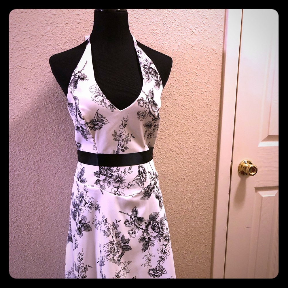 B. Smart Brand Halter Top Dress